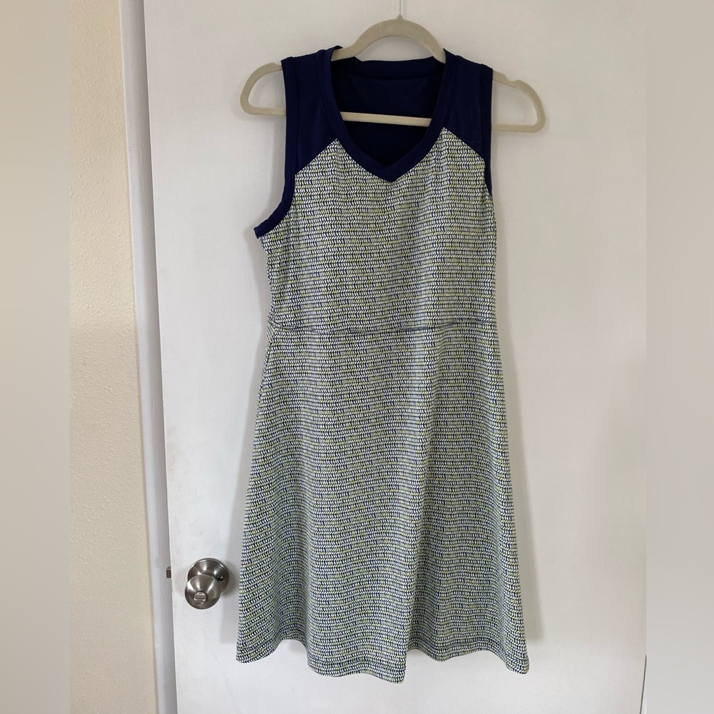 Title nine Active Dress Navy Green and White Pattern Medium